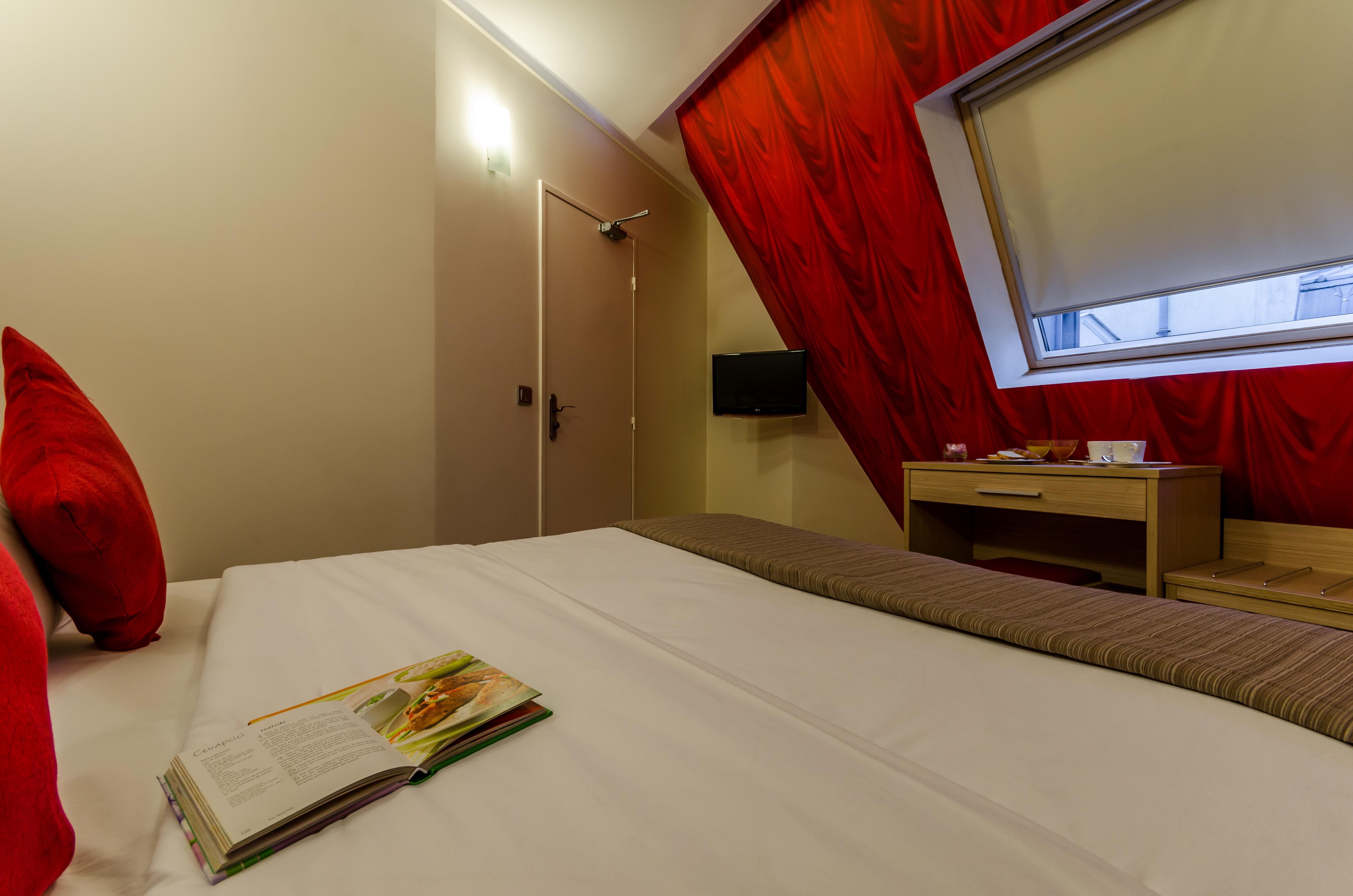 Hotel Riviera Renovated Paris Luaran gambar