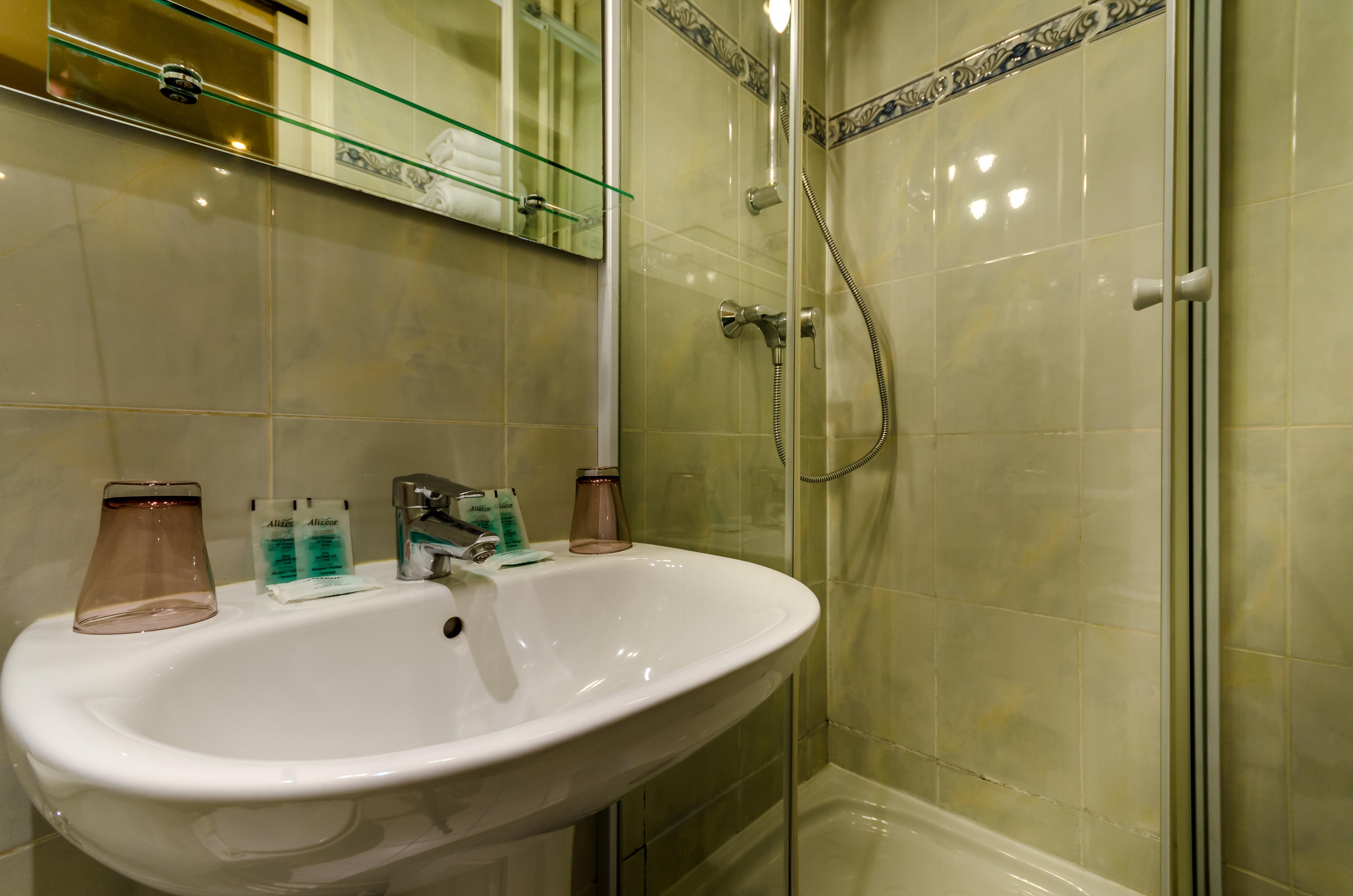 Hotel Riviera Renovated Paris Luaran gambar