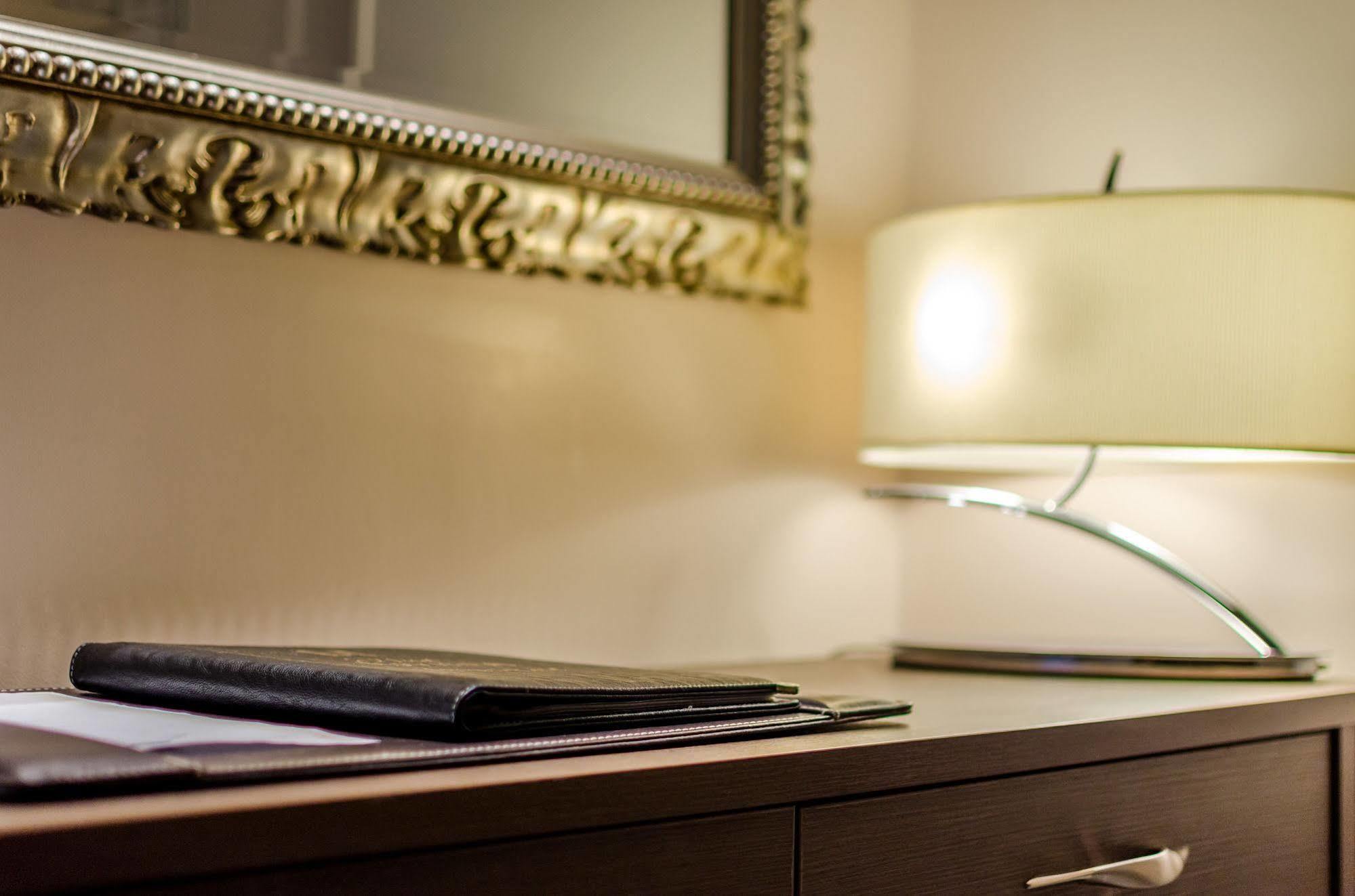 Hotel Riviera Renovated Paris Luaran gambar